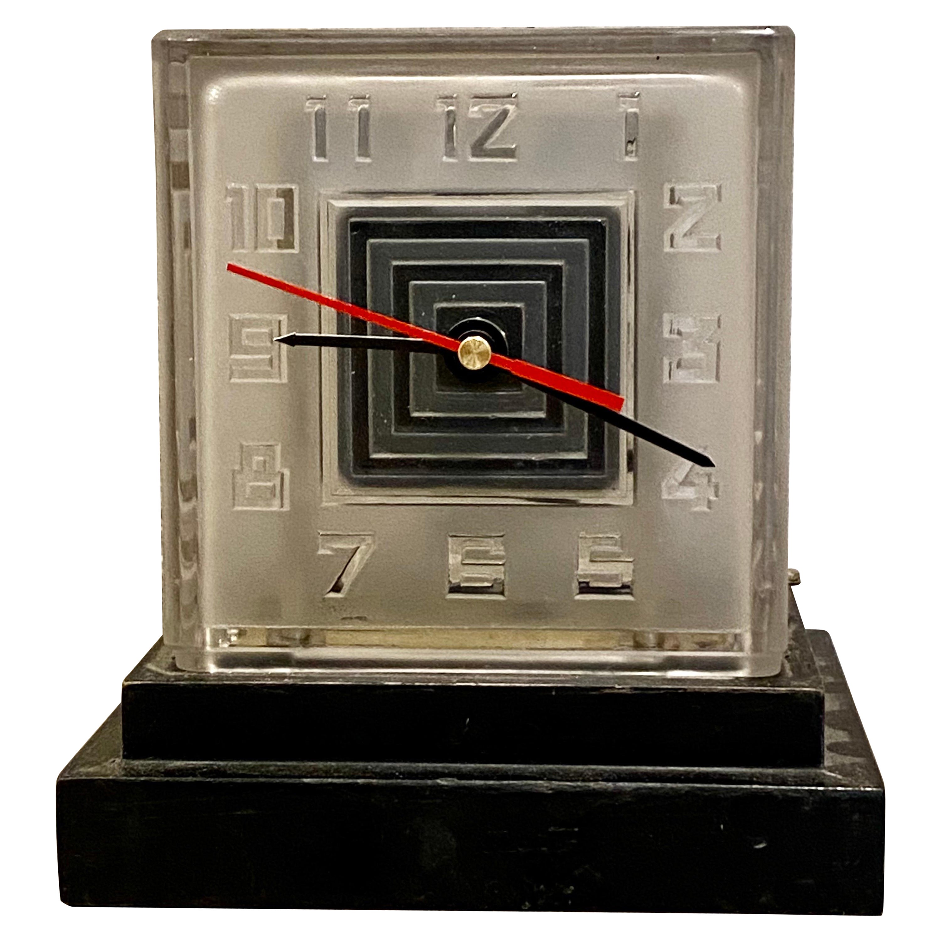 Rare Art Deco Bulle Glass Clock, Signed P.M.Favre, 1930s For Sale