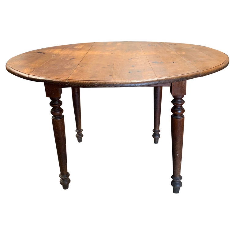 Vintage Round French Dining Table At, Vintage Round Pedestal Table