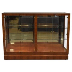 Henredon Mahogany Lighted Display Cabinet