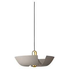 Grande lampe suspendue contemporaine taupe et or