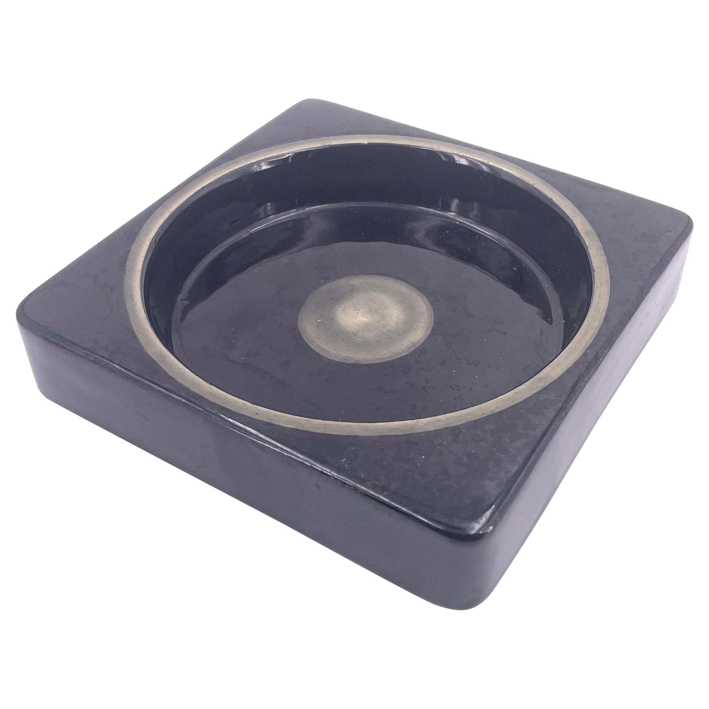 Bitossi Raymor Postmodern Catch-it-all Ceramic Bowl in Glossy Finish