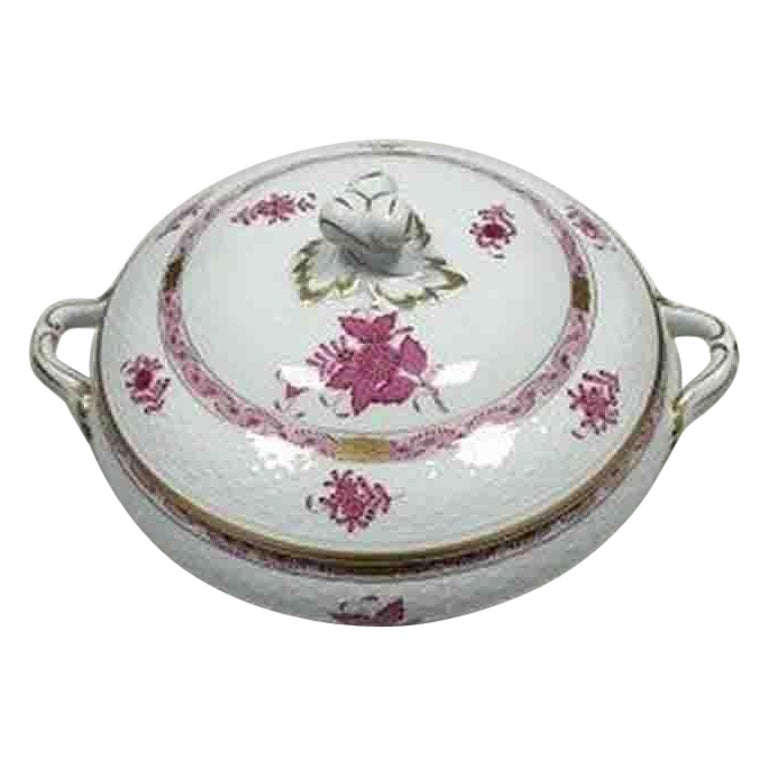 Herend Hungary Apponyi Purple Lidded Dish No 84 For Sale