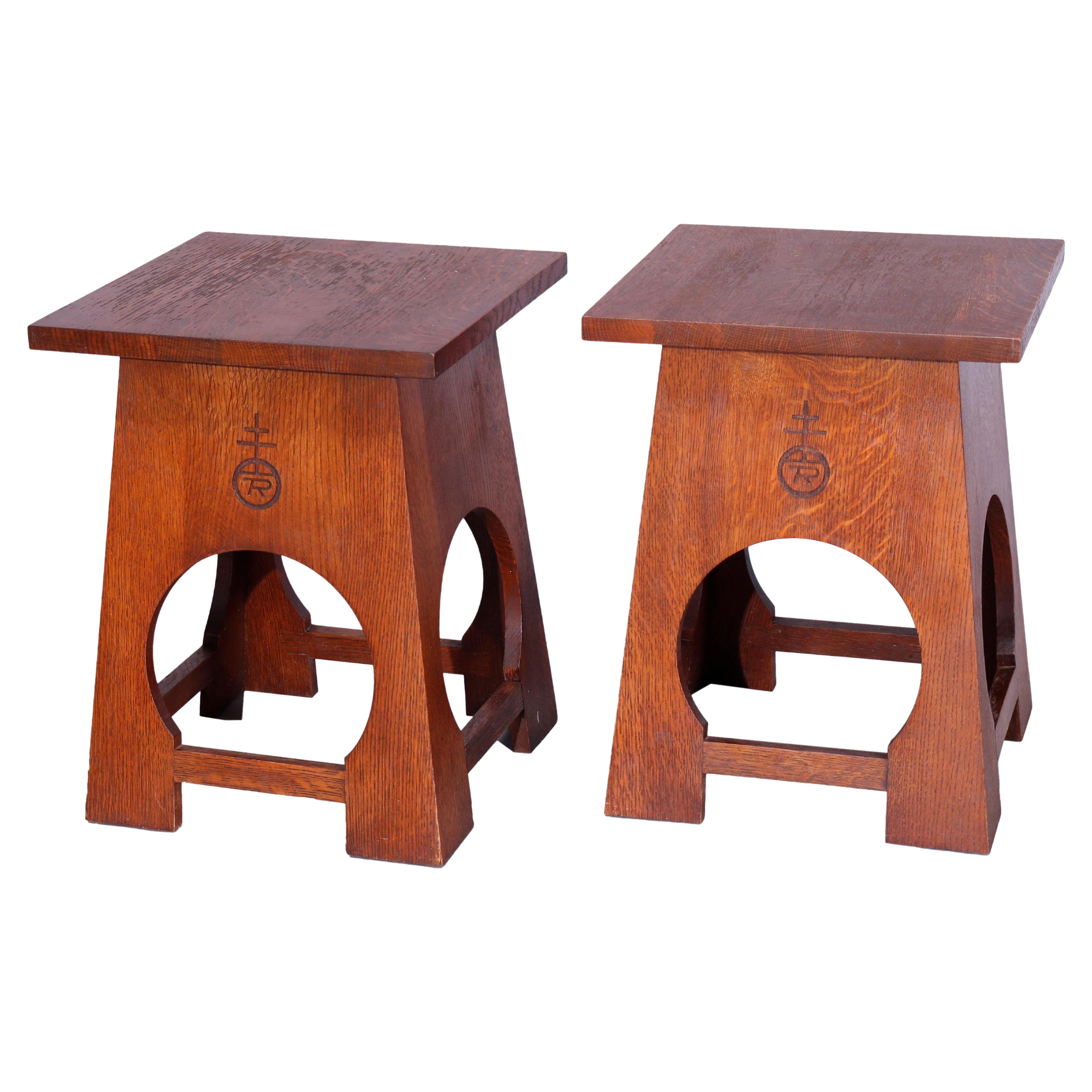 Pair of Arts & Crafts Mission Oak Tabouret Stands, Roycroft by Stickley, 20th C