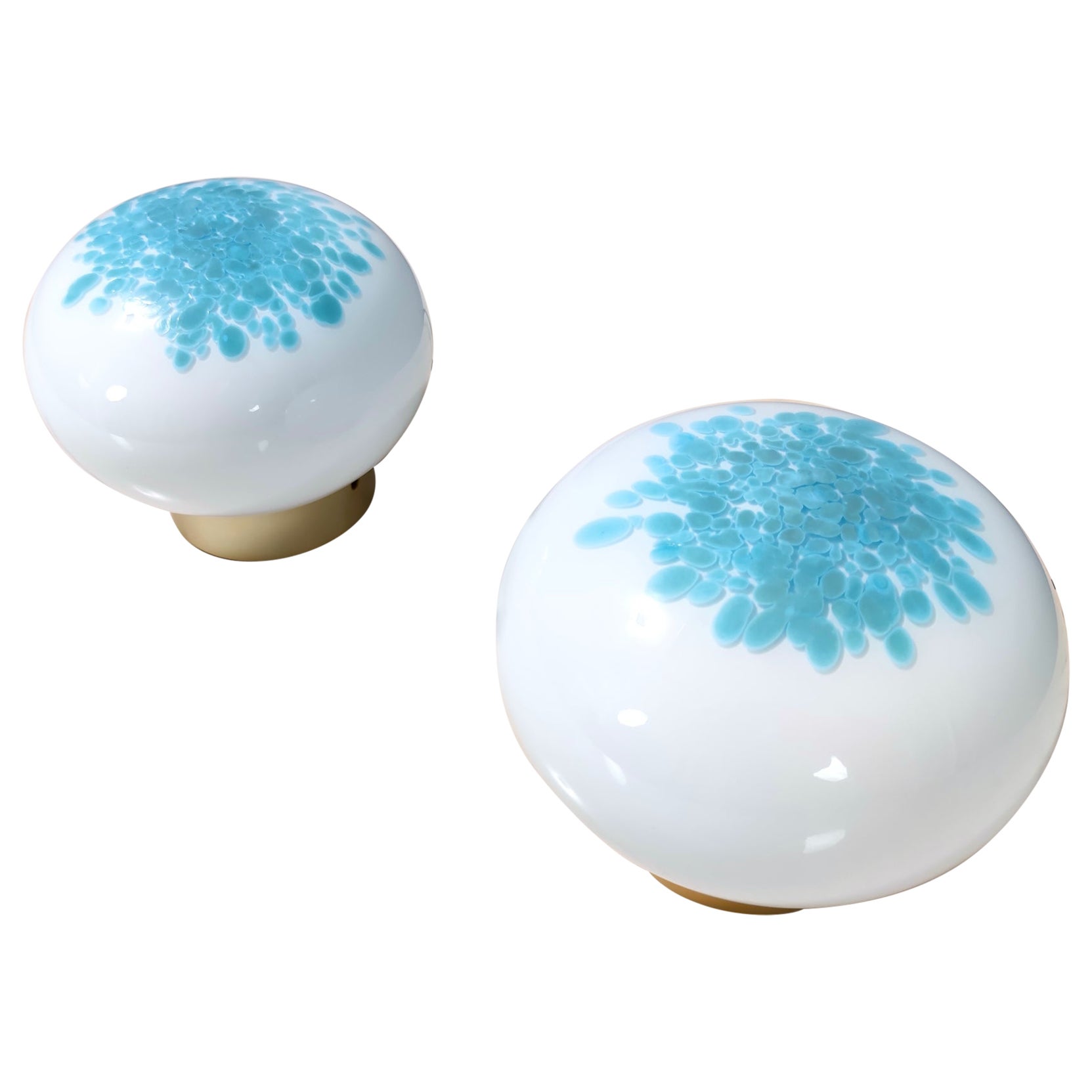 Coppia di lampade da tavolo in vetro di Murano bianco e azzurro, Italia
