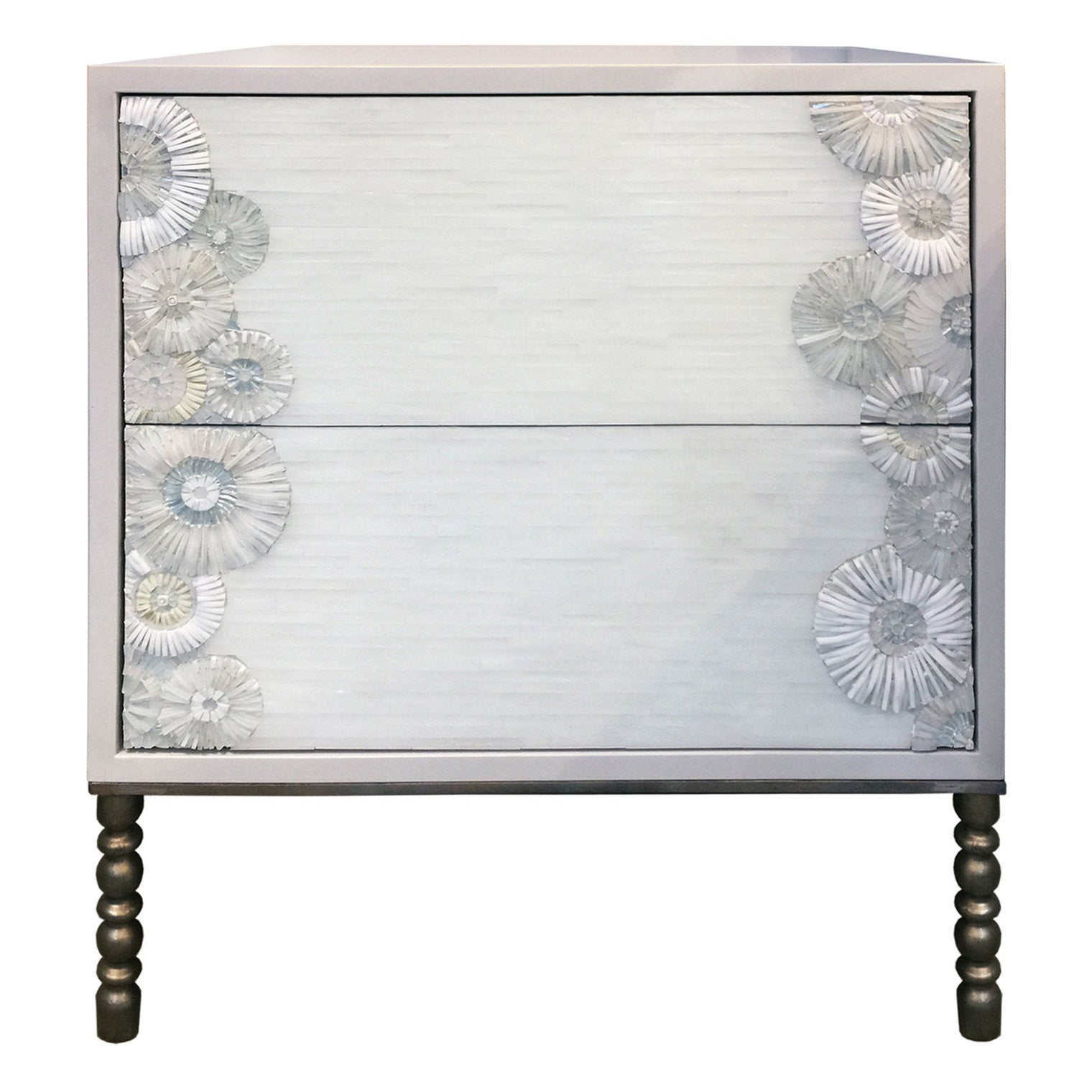 Table de nuit moderne à 2 tiroirs en fleurs blanches avec base de style vintage par Ercole Home
