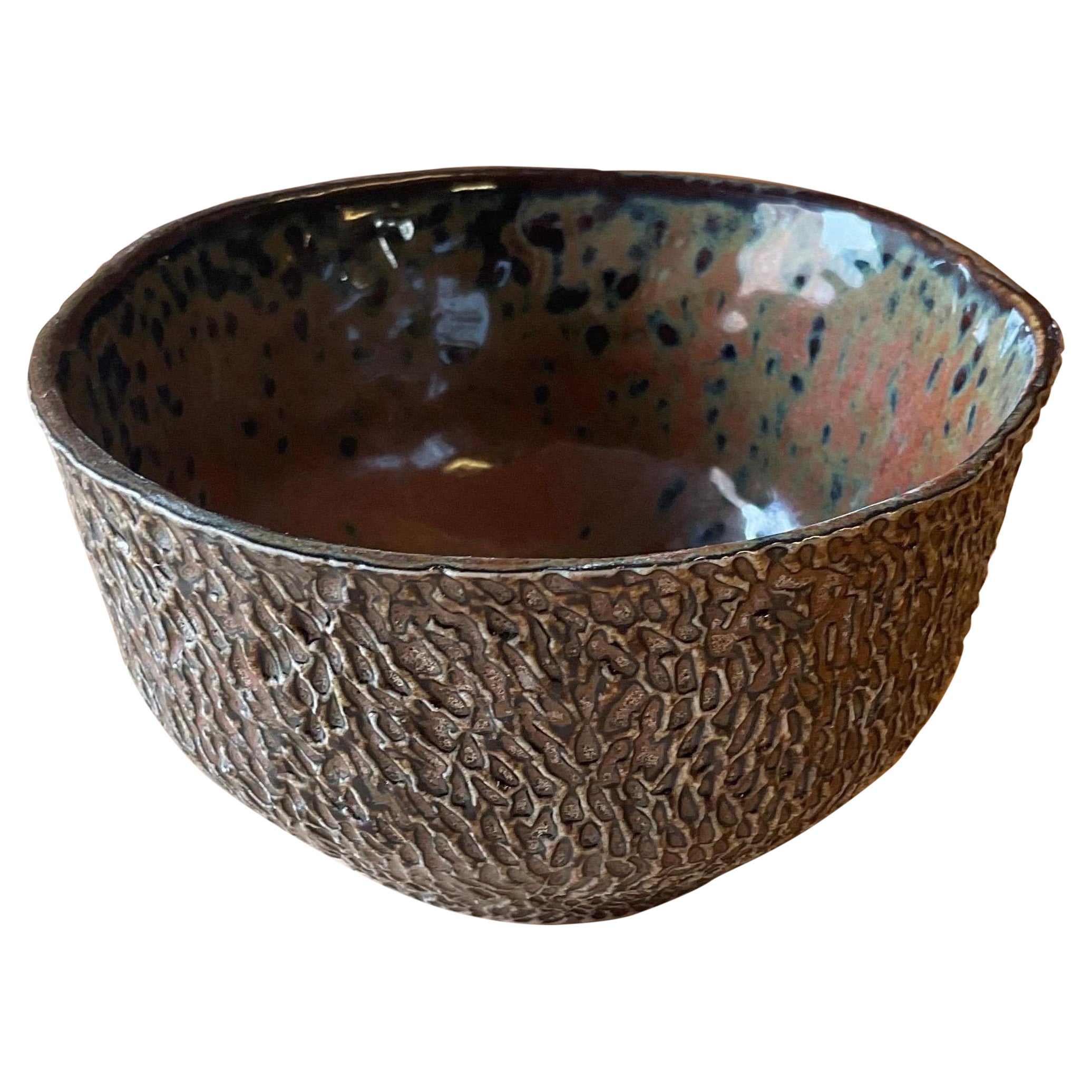 Small Porcelain Bowl with Golden Crown For Sale at 1stDibs