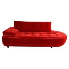 Vintage Mid Century Hollywood Regency Art Deco Style Crushed Red Velvet Chaise Lounge