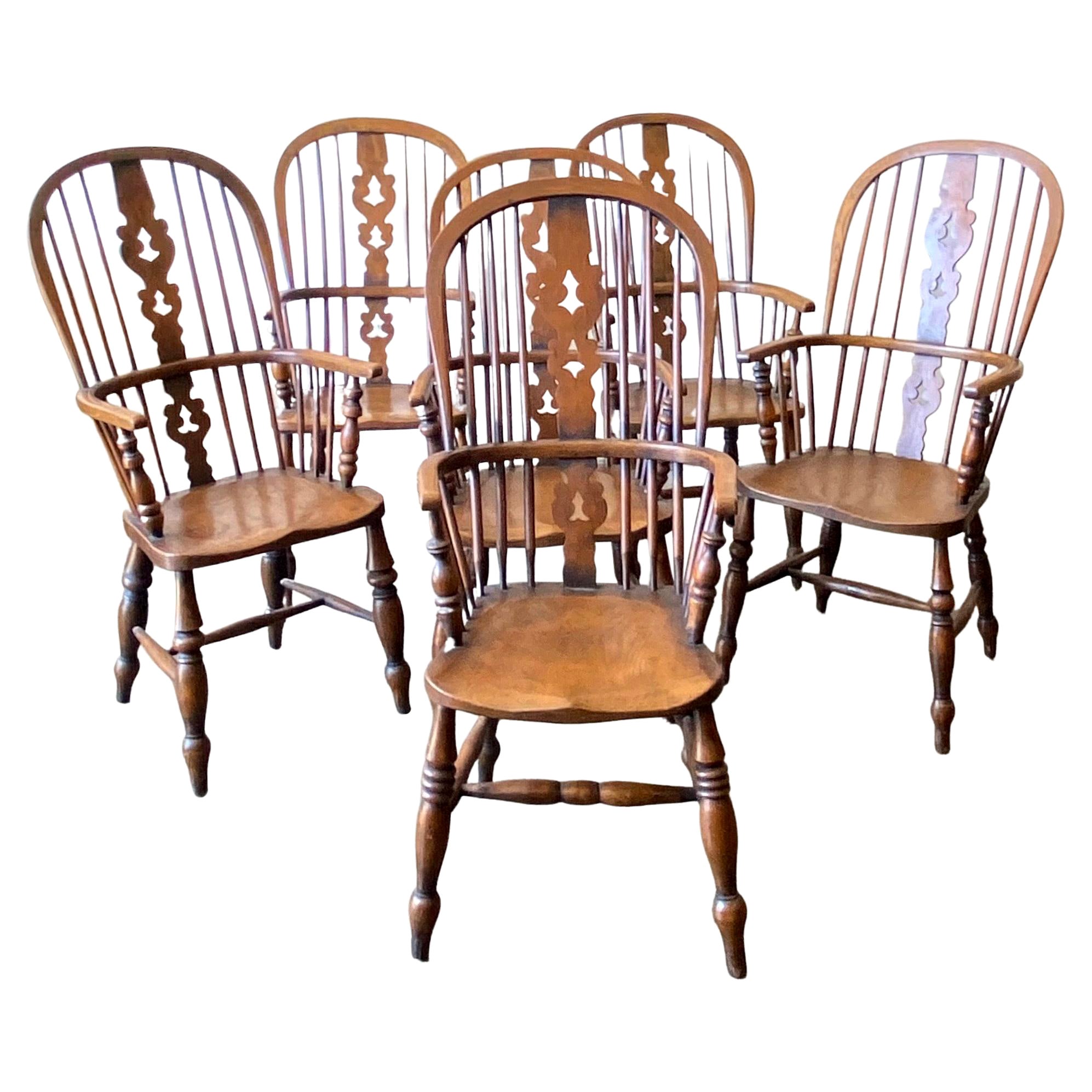 19th Century English Oak and Yew Wood Windsor Style Dining Chairs, Set of Six