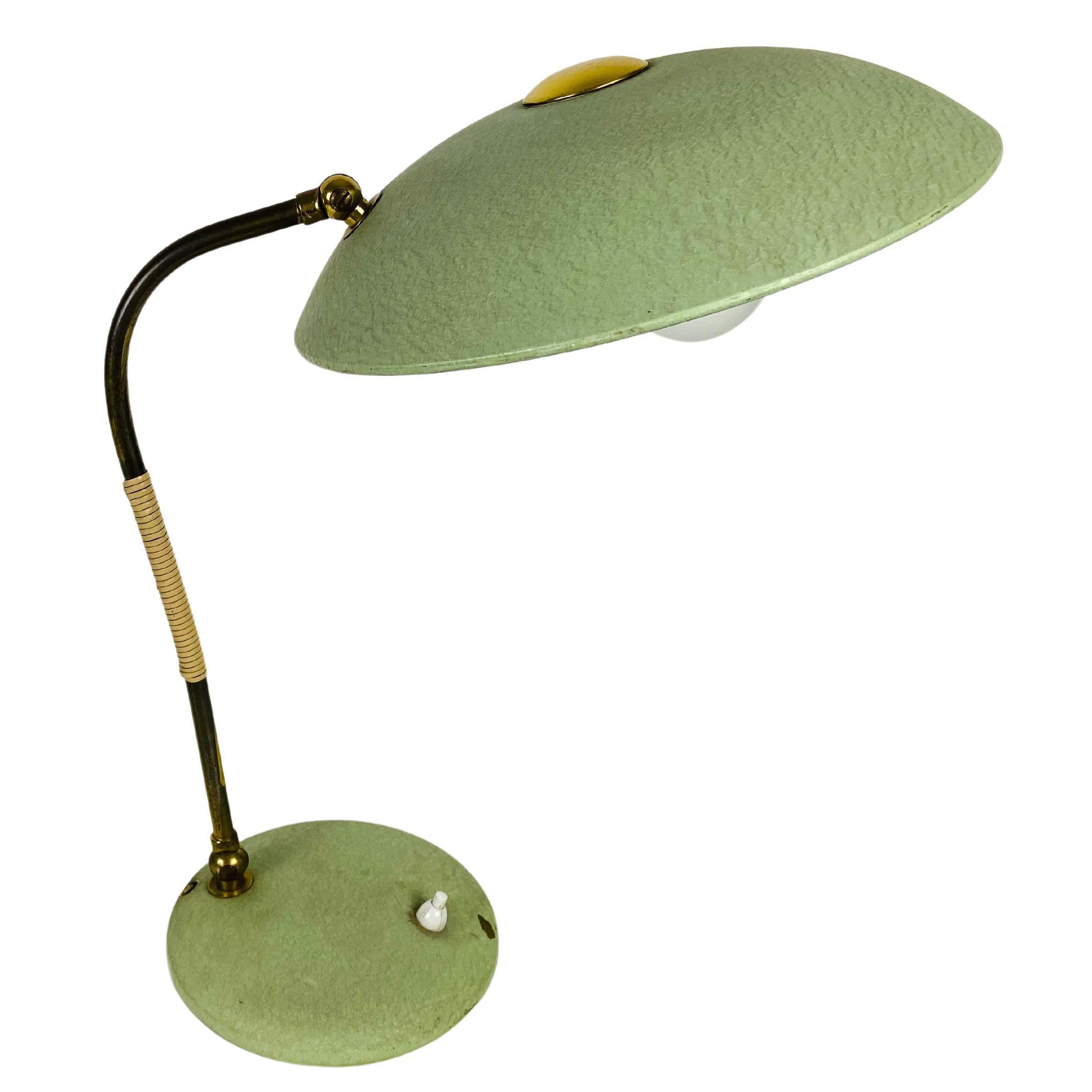 Lampe de bureau italienne verte dans le style de Stilnovo, années 1960, Italie