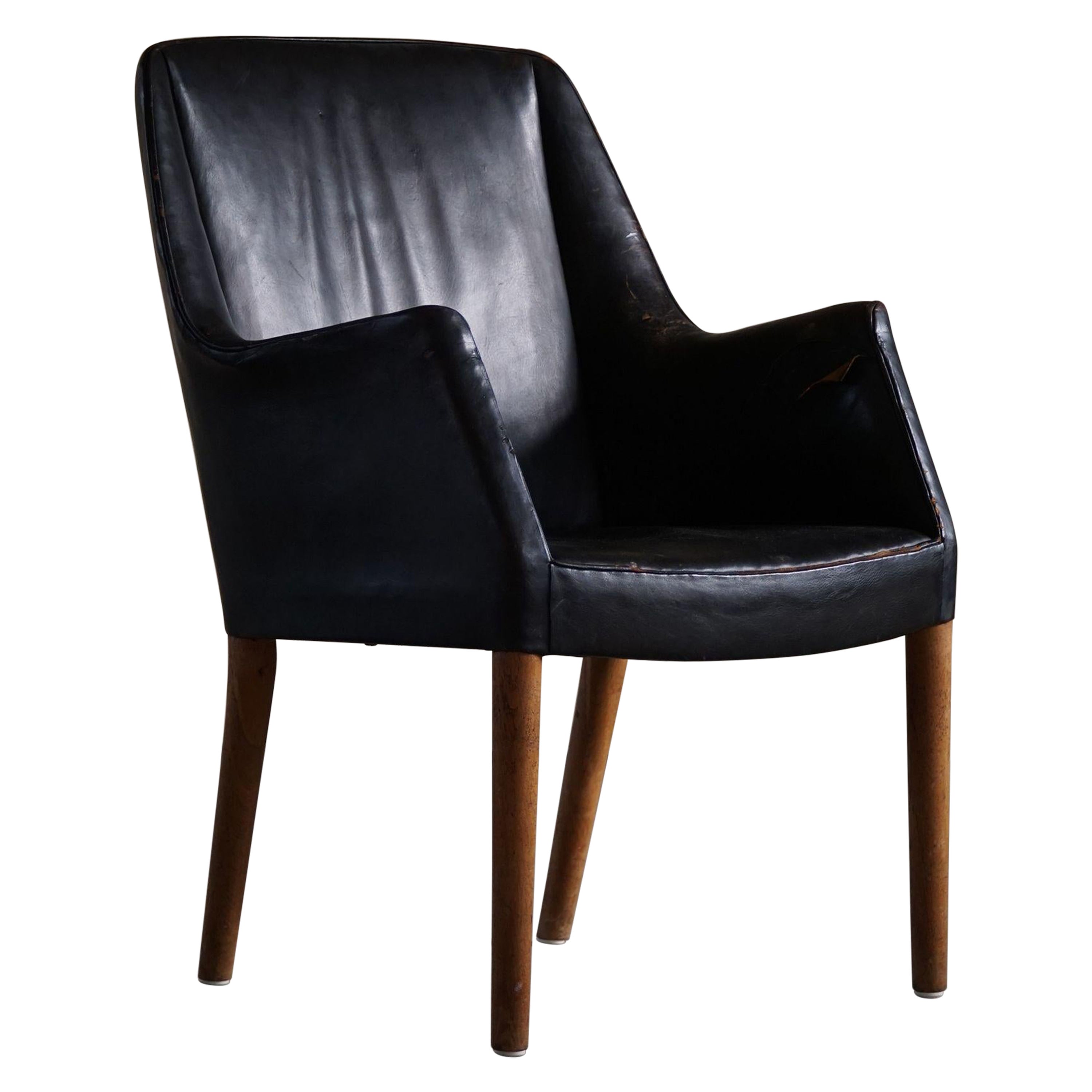 Danish Modern Armchair by Nanna Ditzel in Oak and Patinated Leather, 1950s For Sale