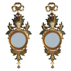 Pair of 1950s Decorative Italian Firenze Giltwood Convex Mirrored Wall Sconces