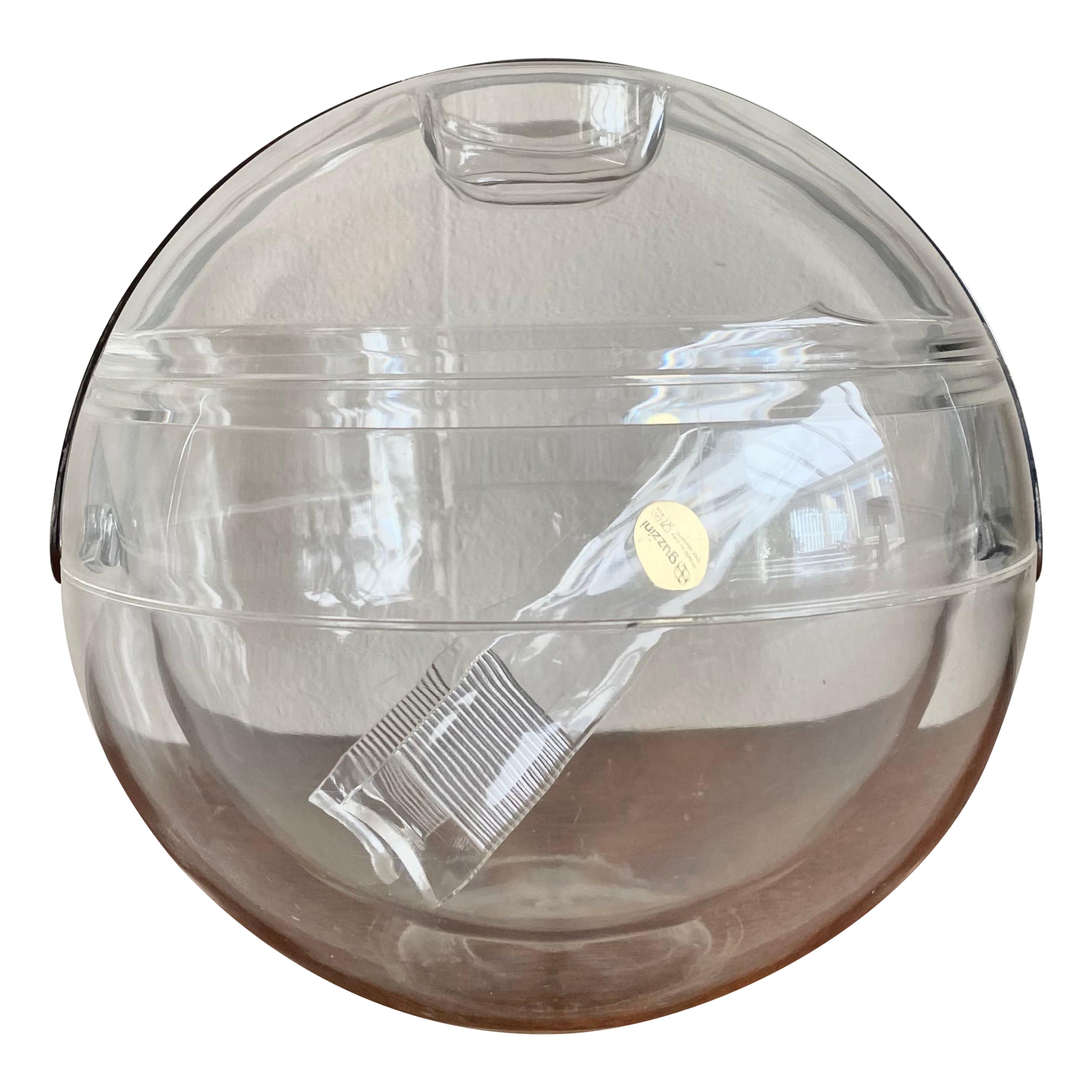 Lucite Space Age Icebucket Model Stella by Paolo Tilche for Guzzini, 1970s For Sale