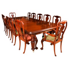 Antiker Konferenztisch aus Mahagoni aus dem 19. Jahrhundert & 12 Stühle