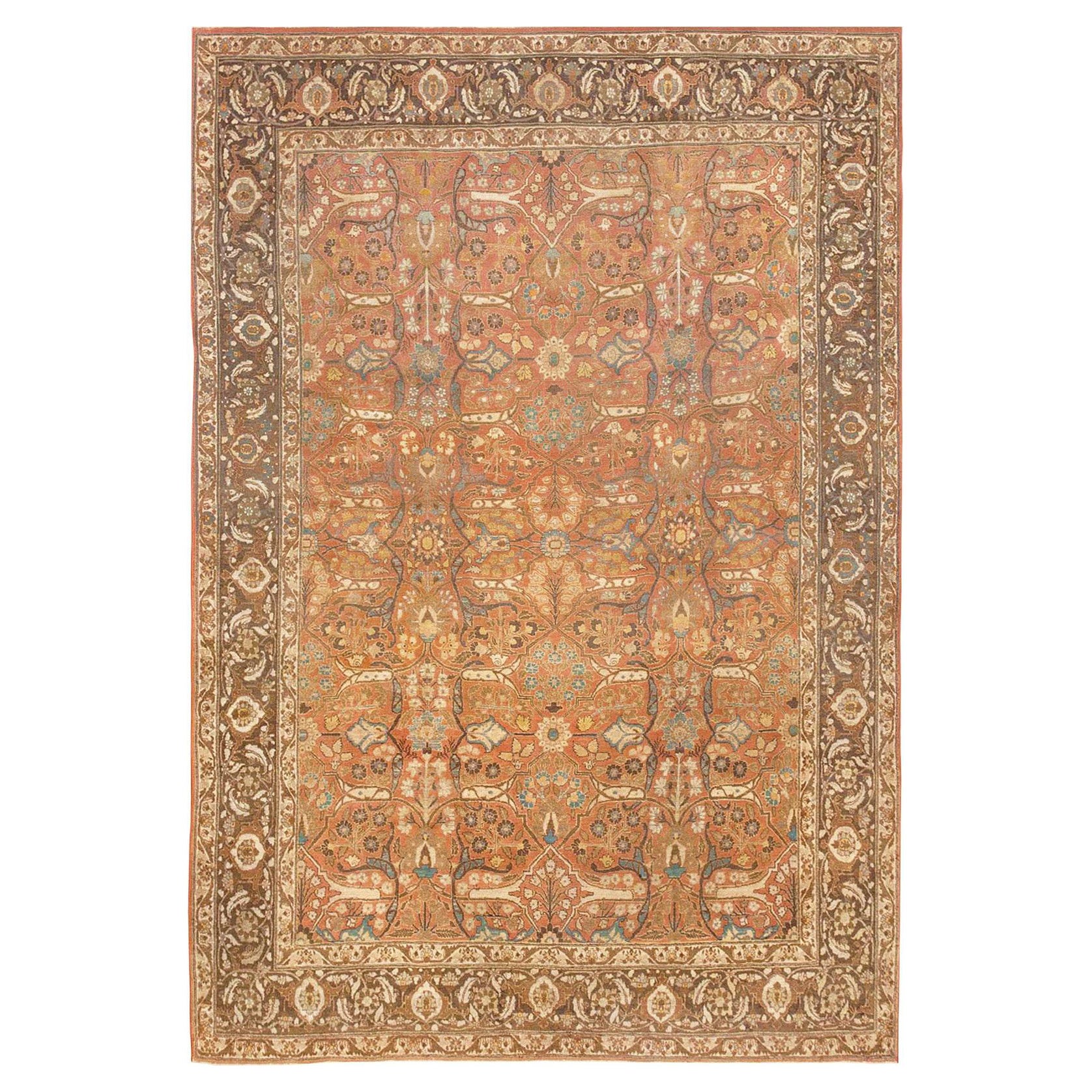 Tapis persan ancien de Tabriz. 7 pieds 6 po. x 11 pieds 3 po.