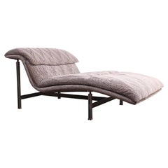 Retro Wave Chaise by Giovanni Offredi for Saporiti Italia