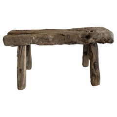 Mini tabouret ancien en bois d'orme