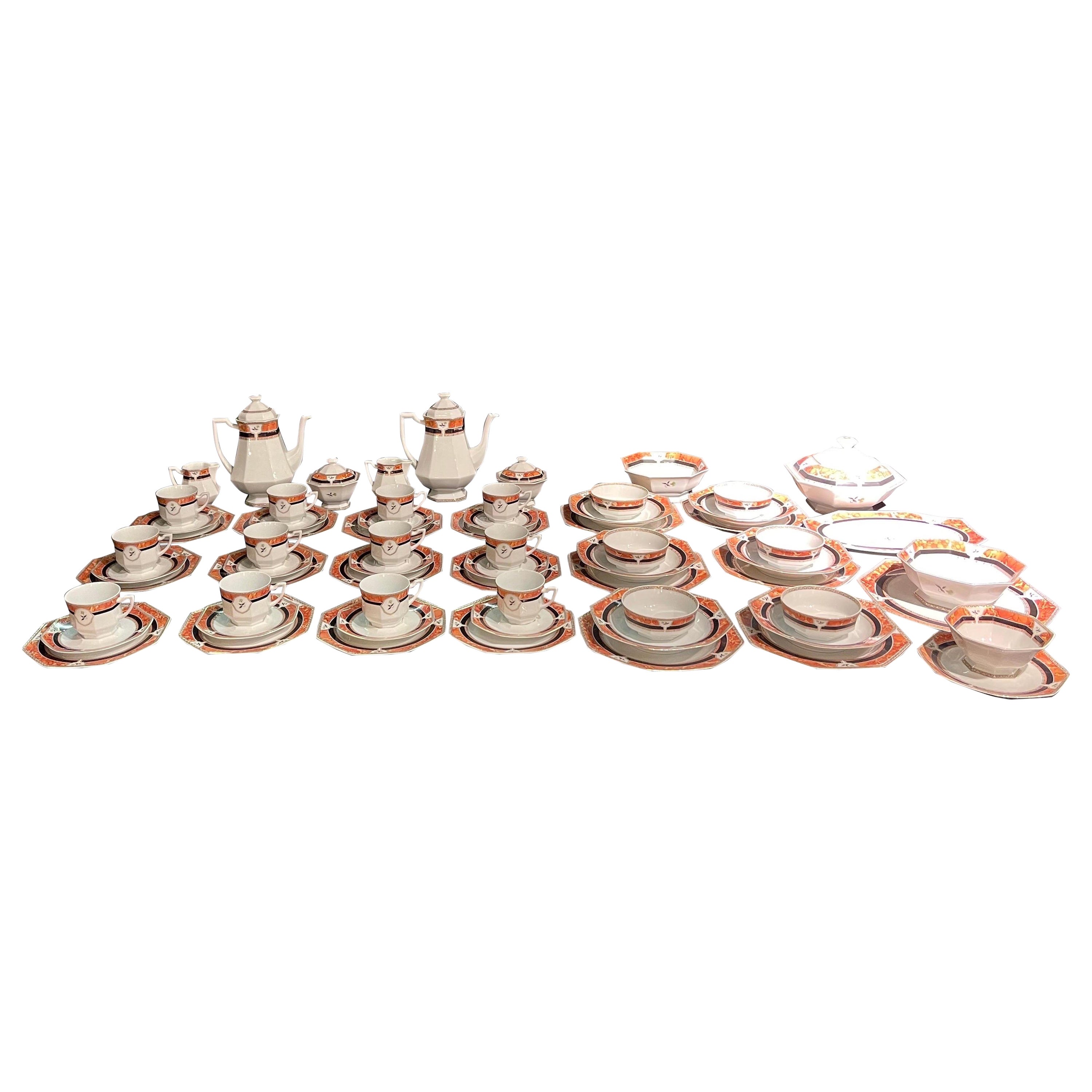 Royal Limoges Hardrien porcelain tea, coffee and dinner service. For Sale