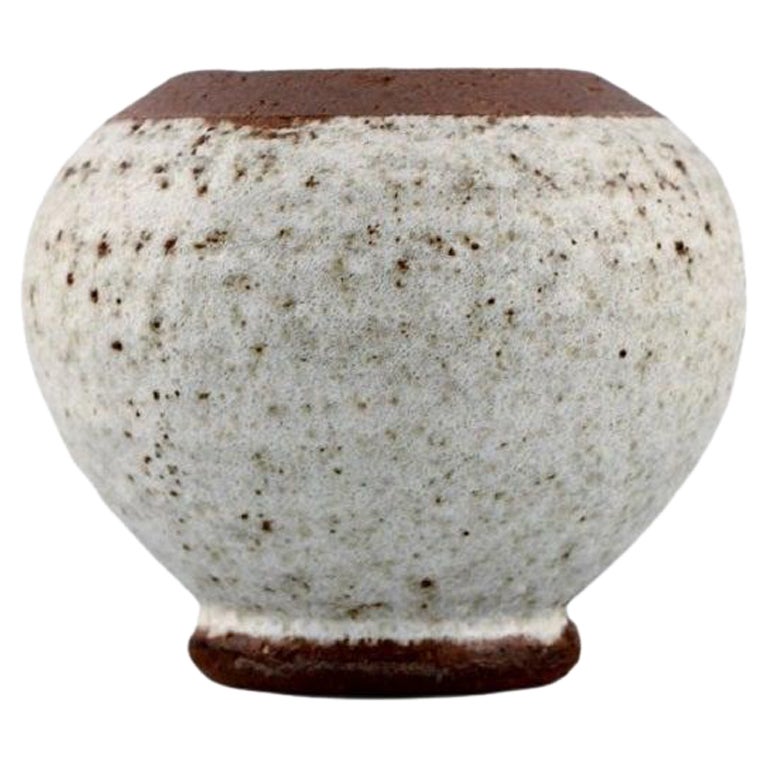 Eli Keller, Sweden, Round Unique Vase in White Glazed Stoneware For Sale