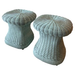 Paire de tabourets de banc vintage en osier en forme de champignon