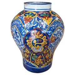 Vase en céramique traditionnelle espagnol du 19ème siècle, fabriqué à la main et signé Alba H. Ennex
