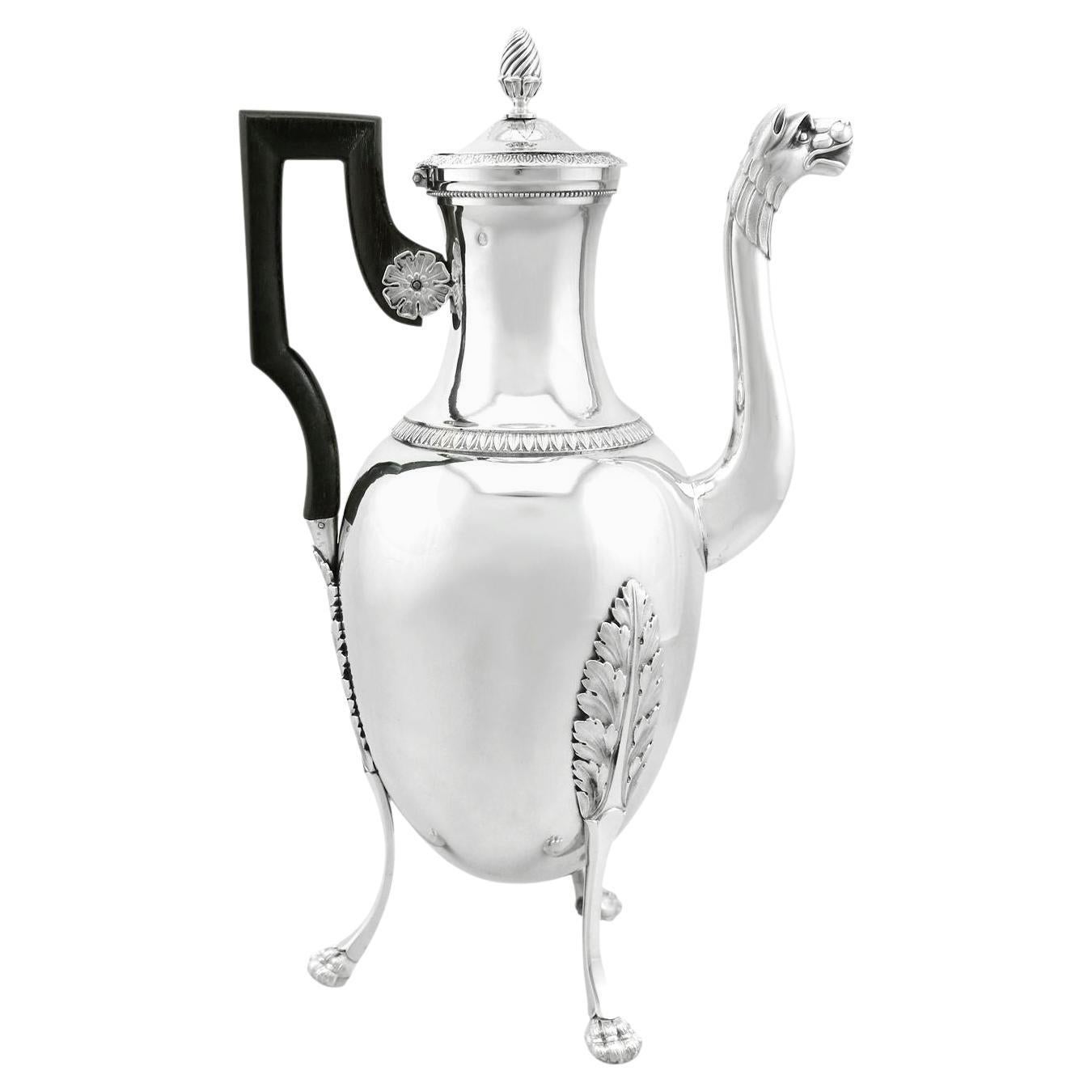 Cafetière française ancienne en argent du 19ème siècle