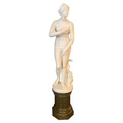 Antike antike Carrara-Marmorstatue aus dem 19. Jahrhundert, „Venus D' Medici“ von Antonio Frilli