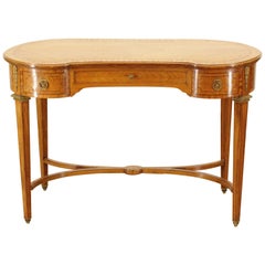 table de toilette ou bureau en bois de satin de style George III italien du 20e siècle