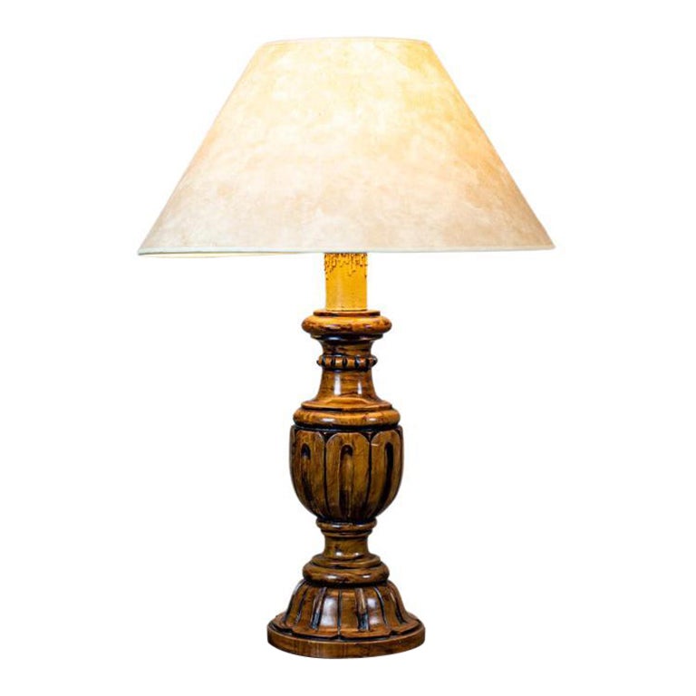 Lampada da tavolo del XX secolo con base in legno tornito