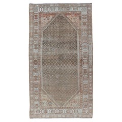 Antiker persischer kurdischer Teppich in Grau/Braun mit taupefarbenem und weichem Rotgrund 