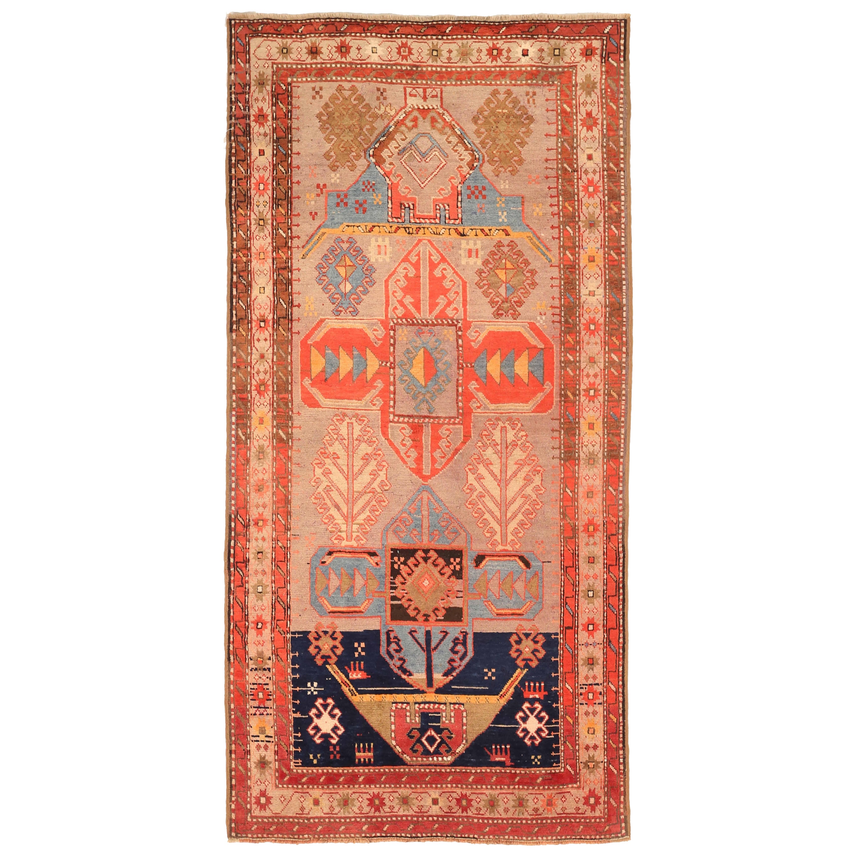 Antiker russischer Teppich im Karabagh-Design