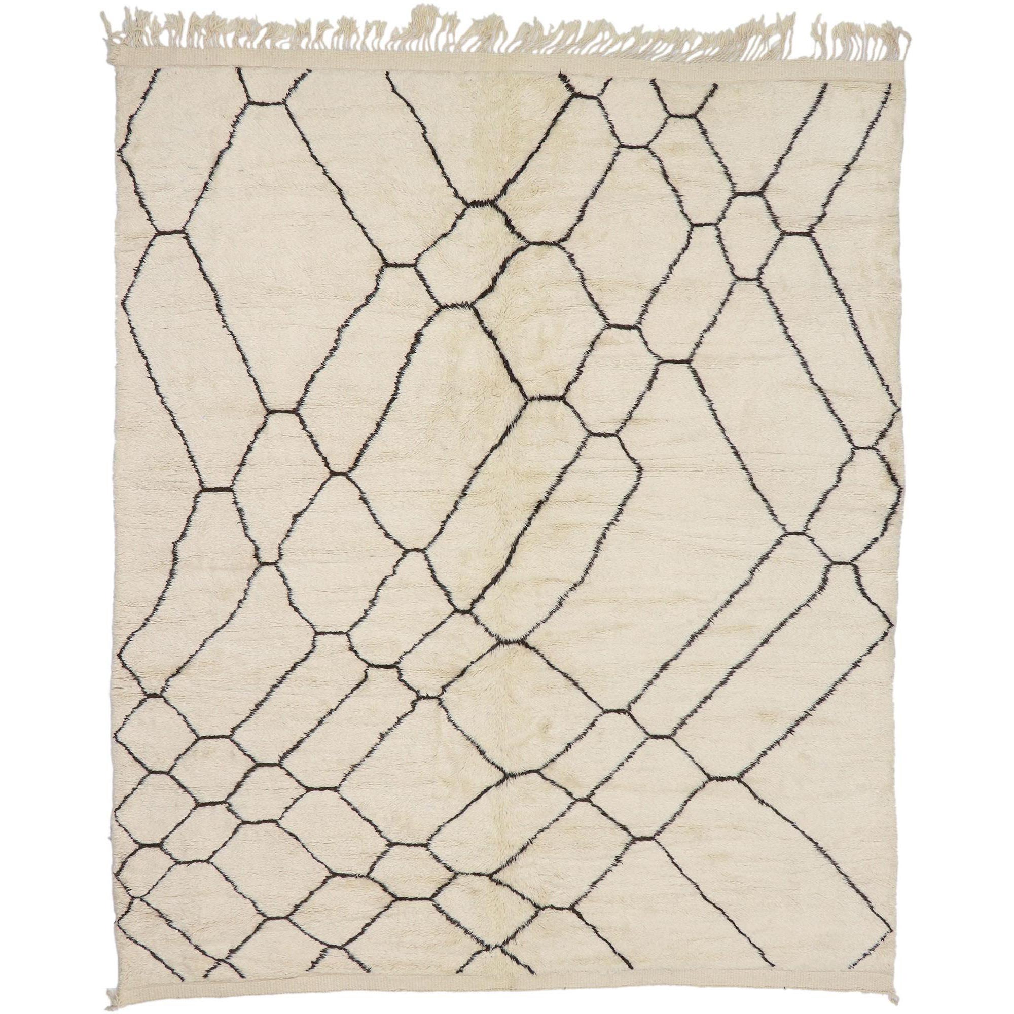 Nouveau tapis berbère marocain contemporain de style minimaliste