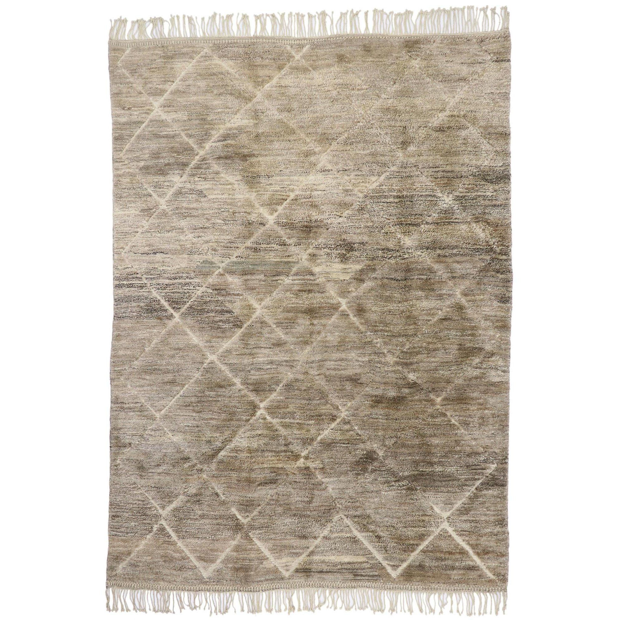 New Contemporary Berber Moroccan Rug with Organic Modern Style For Sale