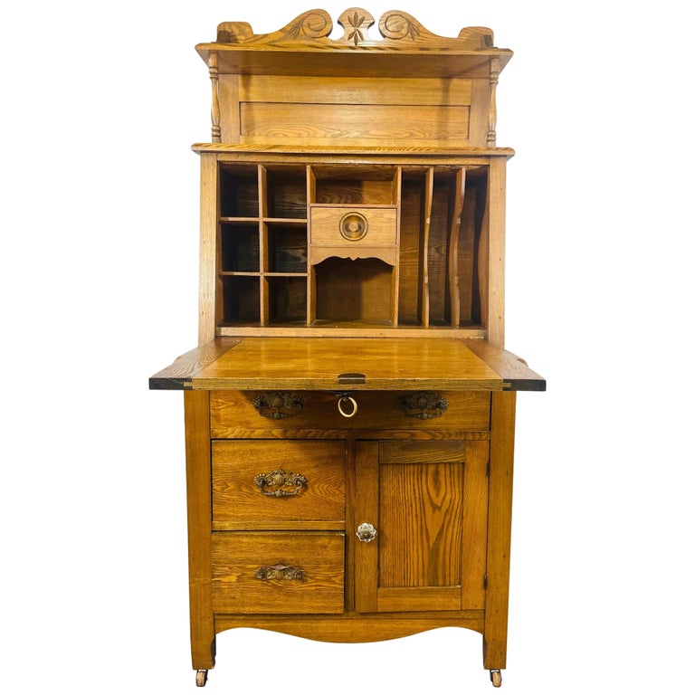 Antique 19th Century Early American Oak Secretary Desk For Sale