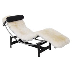 Le Corbusier Chaise Longue in Fur LC4, C. Perriand, P. Jeanneret for Cassina