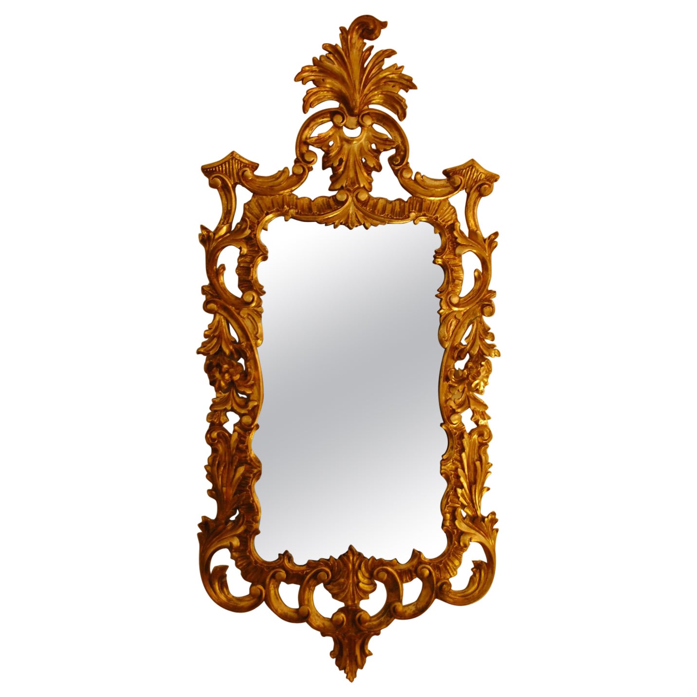 English Georgian Style Late 19th Century Gold Leaf Hand Carved Mirror