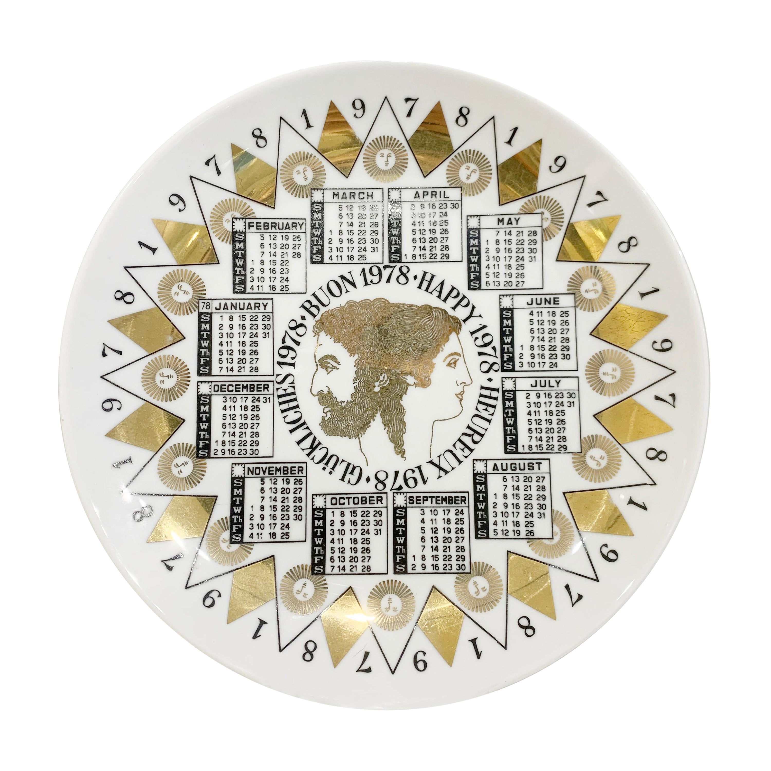 Piatto in porcellana con calendario di Piero Fornasetti per l'anno 1978