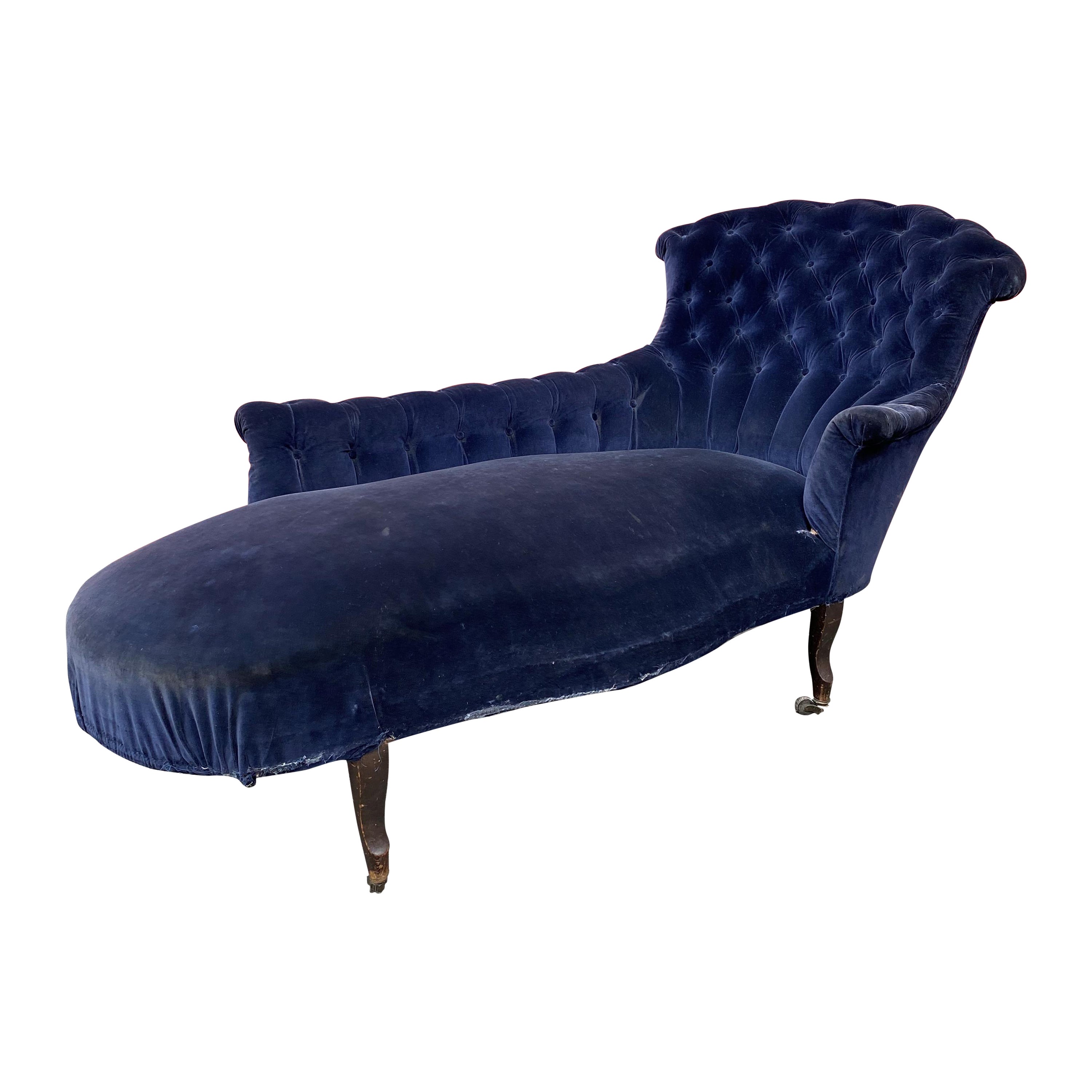 French 19th C. Chaise Longue in Blue Velvet at 1stDibs