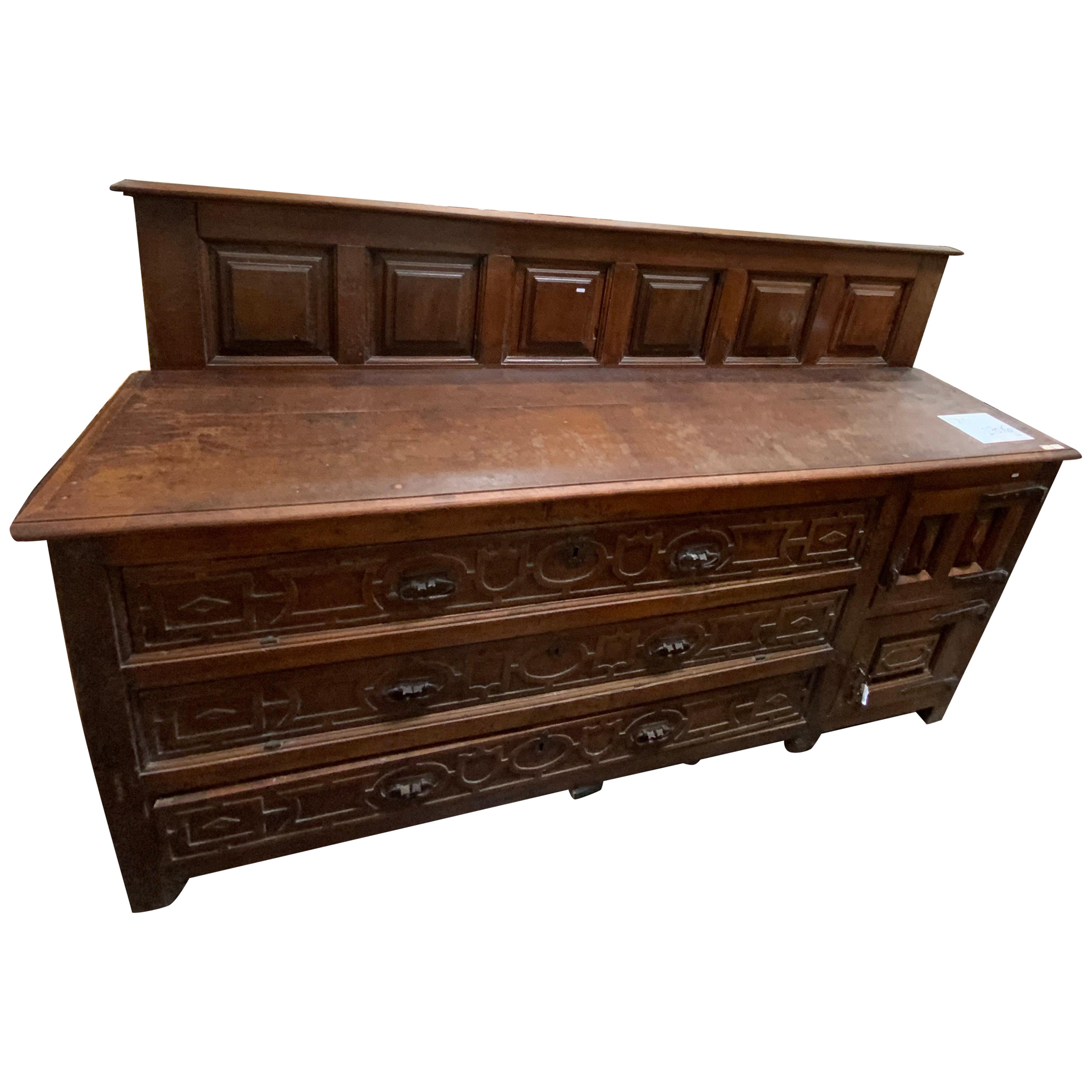 18th Century Spanish Trunk For Sale at 1stDibs