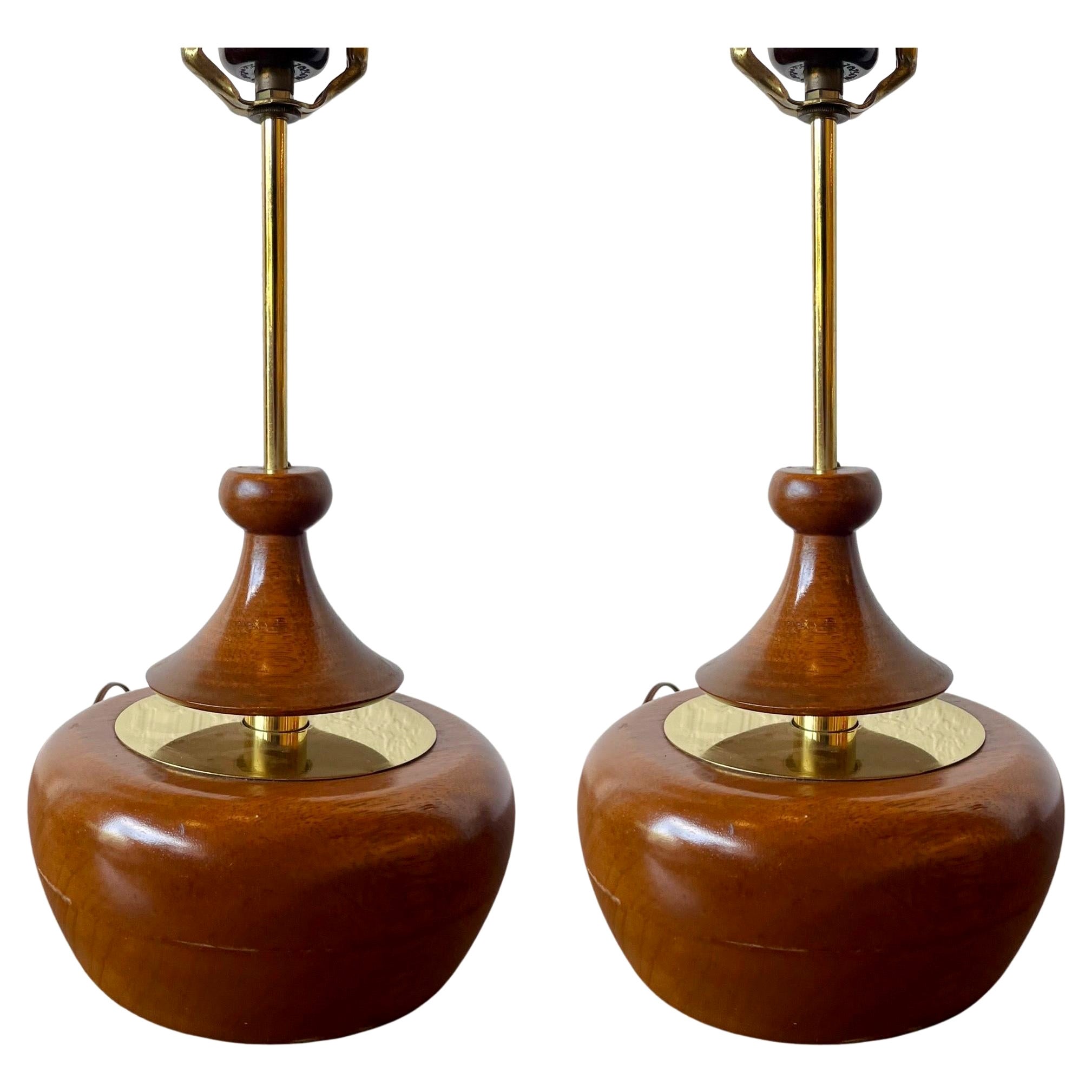 American Mid Century Pair of  Walnut and Brass Table Lamps by Modeline