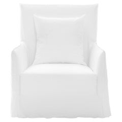Gervasoni Ghost 04 Armchair in White Linen Upholstery by Paola Navone