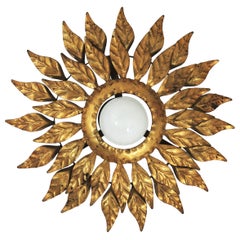 Spanische Sonnenschliff-Leuchte aus vergoldetem Eisen mit doppeltem geflochtenem Rahmen
