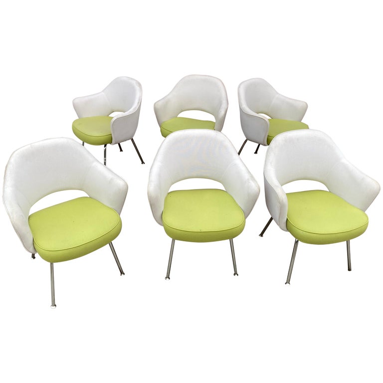 Eero Saarinen for Knoll Set of 6 Executive Armchairs For Sale