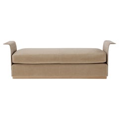 Amura 'Nap' Bench in Alpaca and Leather