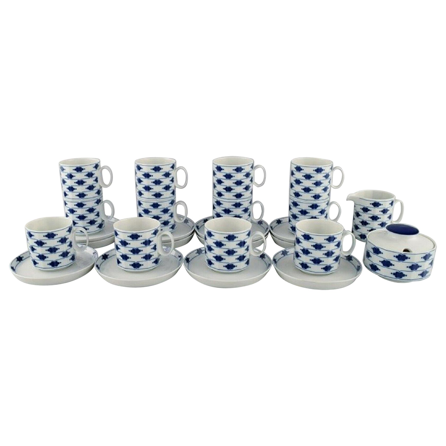 Tapio Wirkkala for Rosenthal, Corinth Coffee Service for Twelve People For Sale