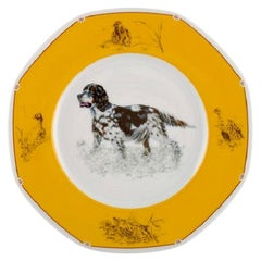 Assiette en porcelaine D'Arret Chiens Courants & Chiens d'Hermès, fin du 20e siècle