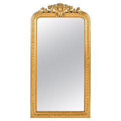 Miroir Louis Philippe français ancien du XIXe siècle en or doré à feuilles d'or du XIXe siècle