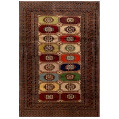 Vintage 1980s Bukhara Carpet ( 4' x 5'8'' - 122 x 173 )