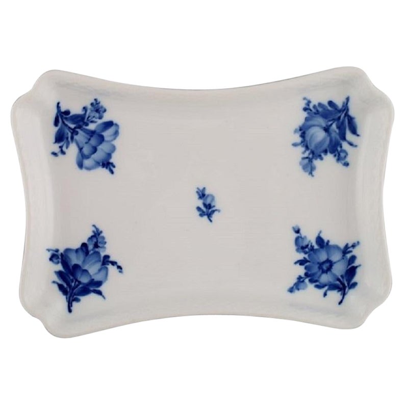 Royal Copenhagen Blue Flower Braided Tray, Model Number 10/8181, Dated 1945 For Sale