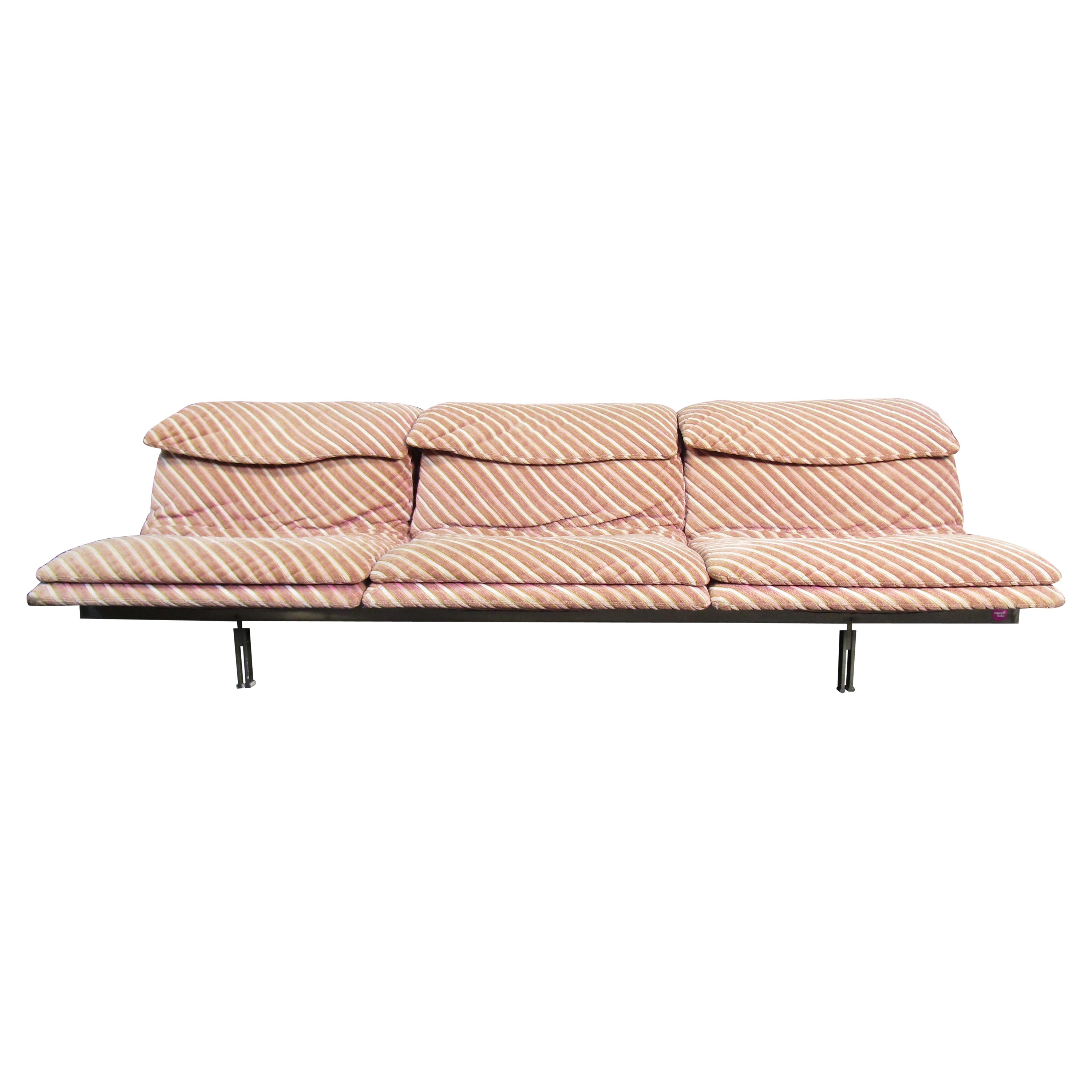 Mid-Century Modern Giovanni Offredi for Saporit 'Wave' Sofa