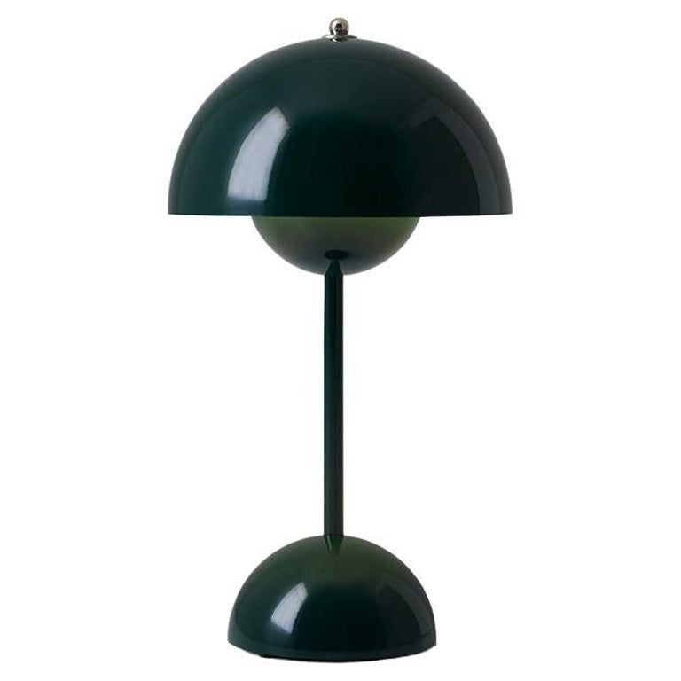Flowerpot vp9 Portable Dark Green Table Lamp from Verner Panton